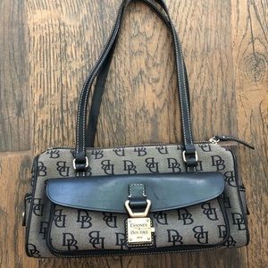 Dooney & Bourke purse